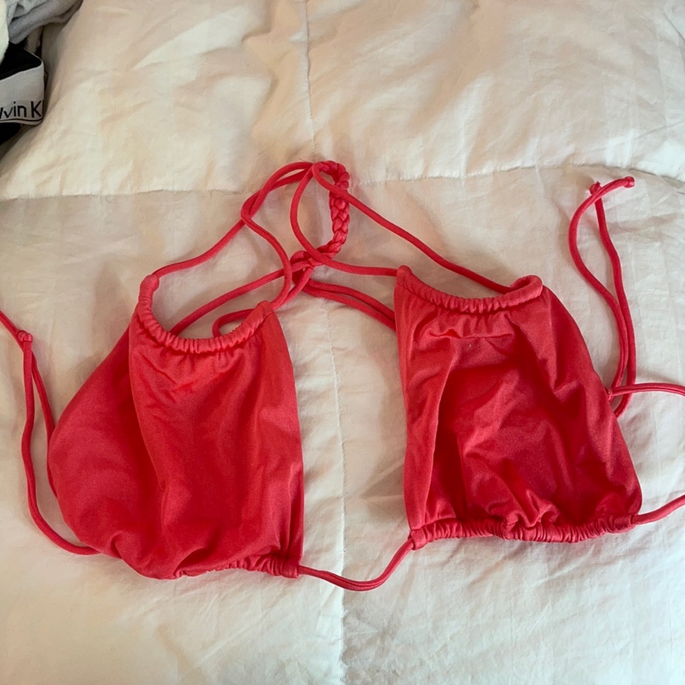 Victoria’s Secret bikini top